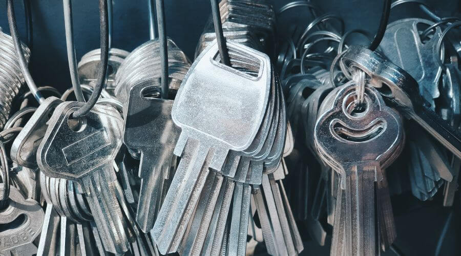 Professional residential roofers in Bloomington, CA